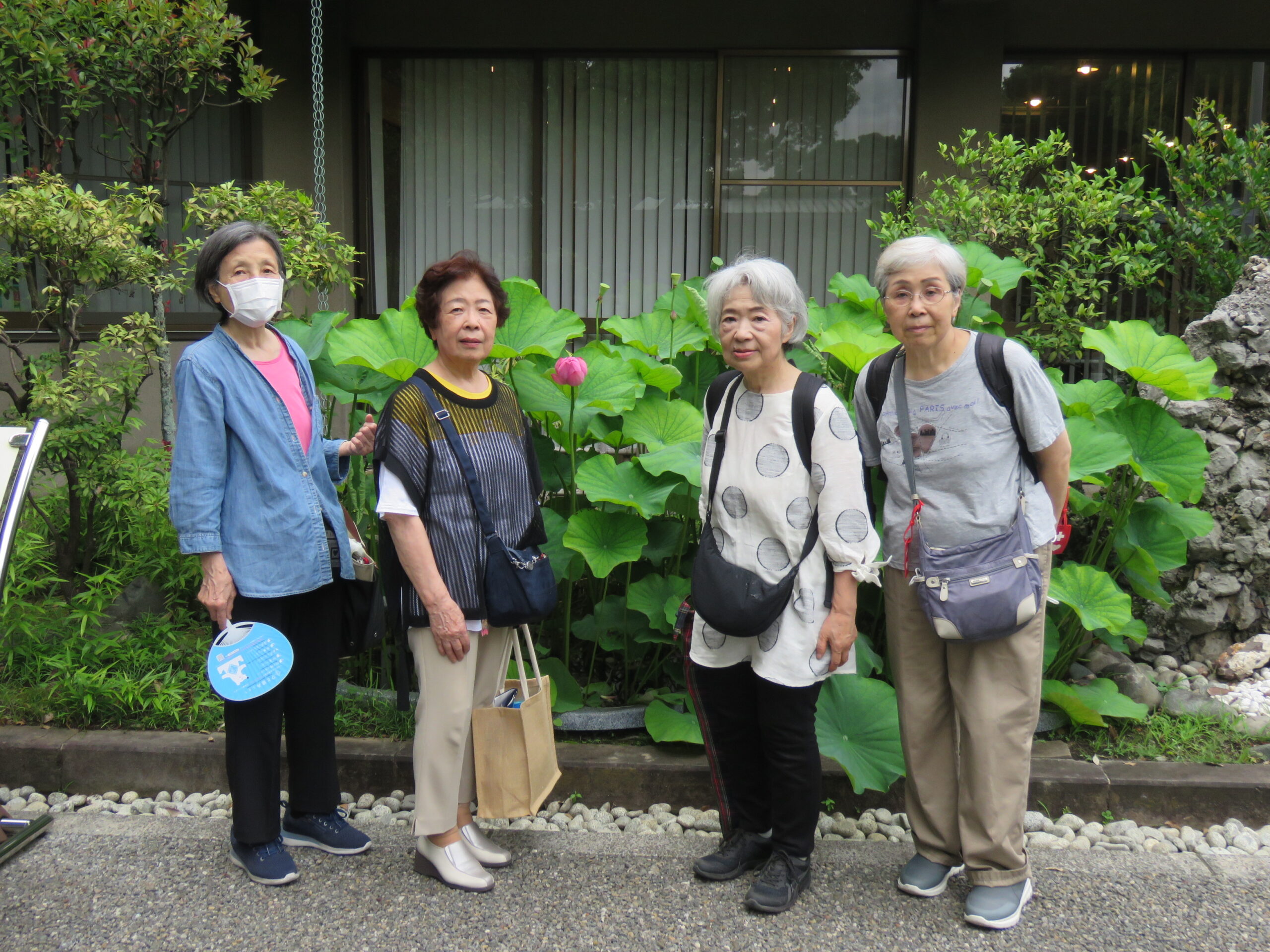 ７月４日(土)の生け花（古流桜会 代表：川合 理千 先生）