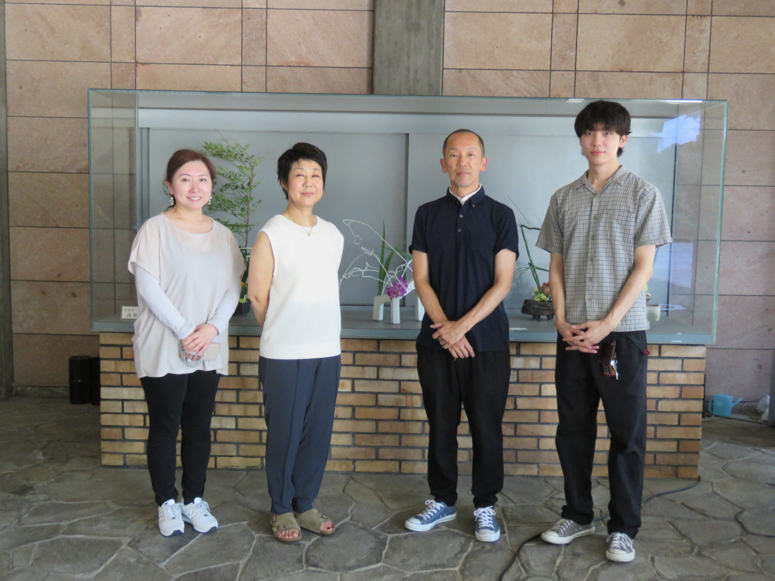 ７月２５日(土)の生け花（都古流一孝会 代表：内田 一孝 先生）